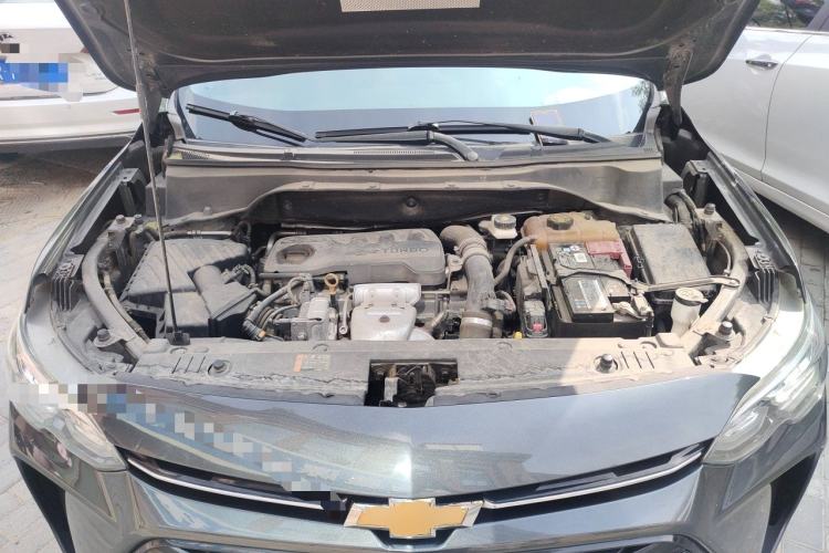 Used Chevrolet Orlando 2019 530T Automatic Luxury Edition (5+2 Seater) – China VI Standard Engine Bay