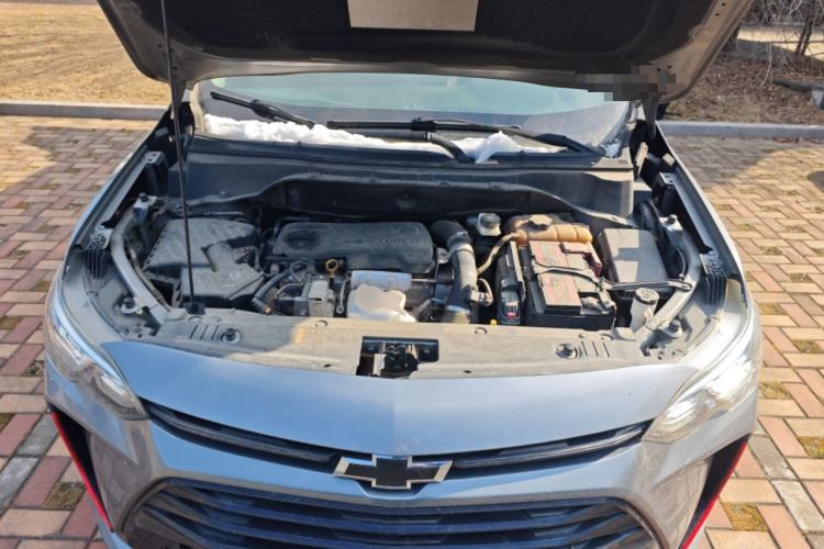 Used Chevrolet Orlando 2019 Redline 530T Automatic Enjoyment Version (5+2 Seating) China VI Engine Bay