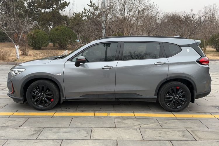Used Chevrolet Orlando 2019 Redline 530T Automatic Enjoyment Version (5+2 Seating) China VI Exterior 1