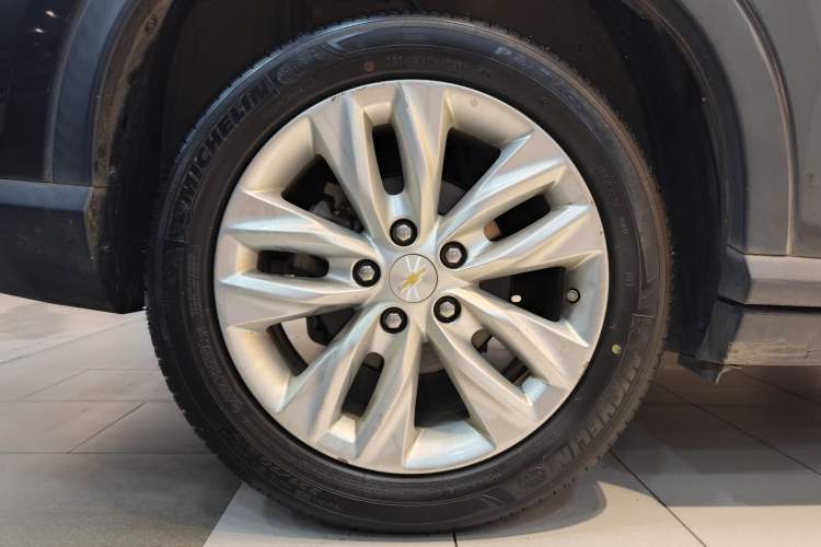 Used Chevrolet Orlando 2019 530T Automatic Luxury Edition (5+2 Seater) – China VI Standard Exterior 4
