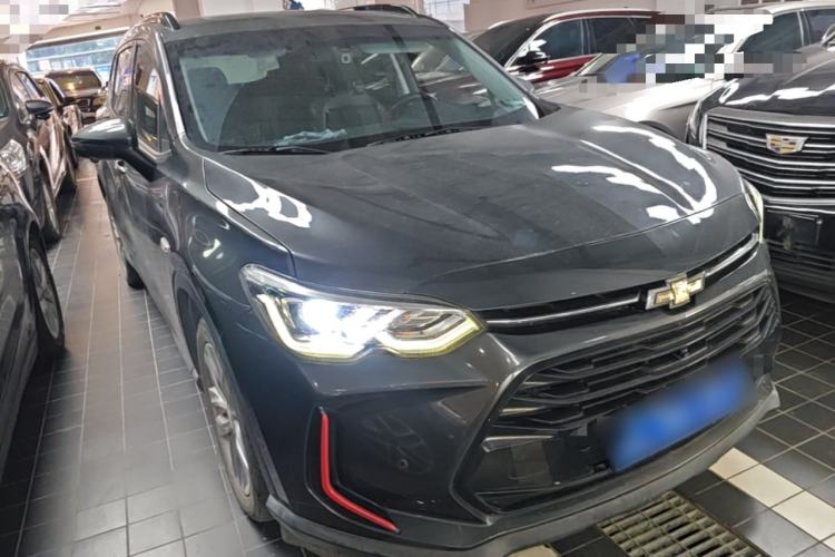 Used Chevrolet Orlando 2019 530T Automatic Luxury Edition (5+2 Seater) – China VI Standard Front Right 45 Deg