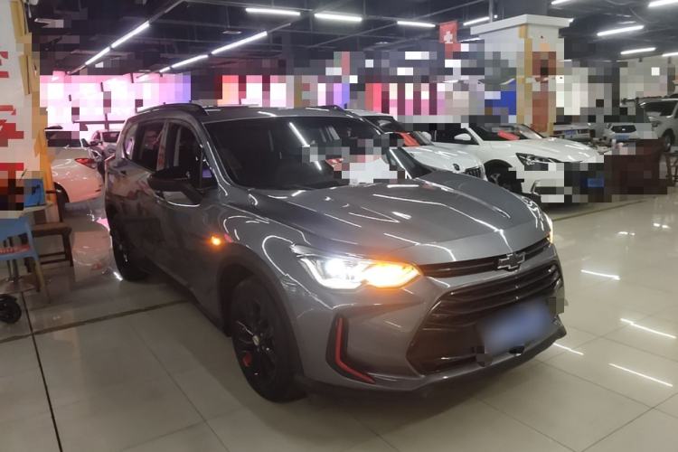 Used Chevrolet Orlando 2019 Redline 530T Automatic Enjoyment Version (5+2 Seating) China VI Front Right 45 Deg