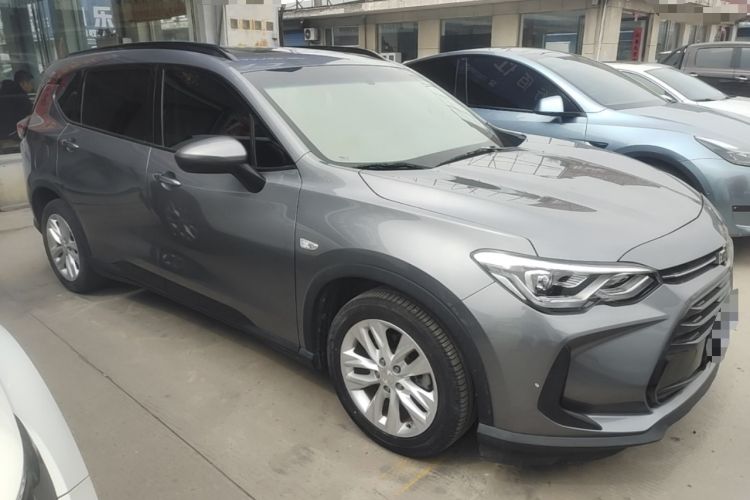 Used Chevrolet Orlando 2019 530T Automatic Luxury Edition (5+2 Seater) – China VI Standard Front Right 45 Deg