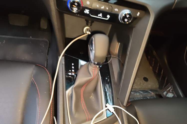 Used Chevrolet Orlando 2019 Redline 530T Automatic Luxury Edition (5-seat model) – China VI Standard Gear Lever