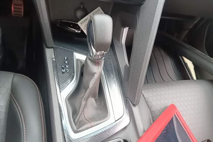Used Chevrolet Orlando 2019 Redline 530T Automatic Enjoyment Version (5+2 Seating) China VI Gear Lever