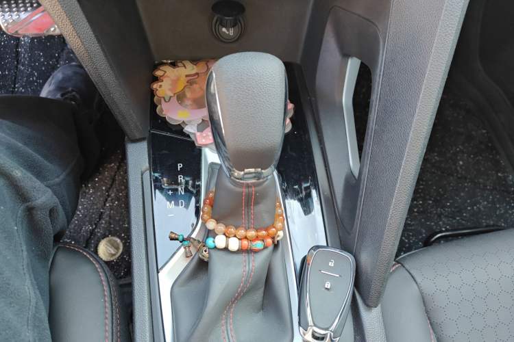 Used Chevrolet Orlando 2019 Redline 530T Automatic Enjoyment Version (5+2 Seating) China VI Gear Lever