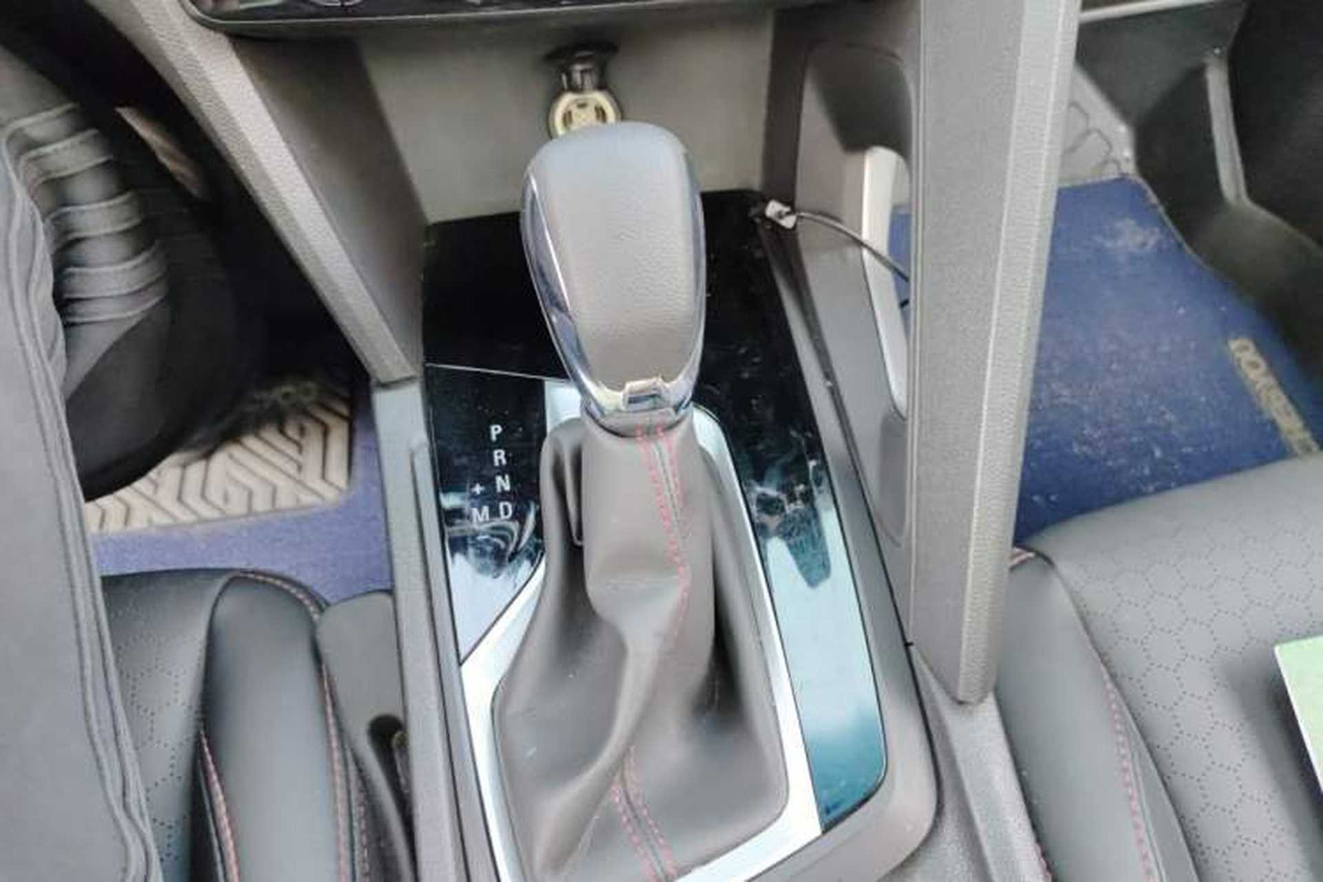 Used Chevrolet Orlando 2019 Redline 530T Automatic Enjoyment Version (5+2 Seating) China VI Gear Lever