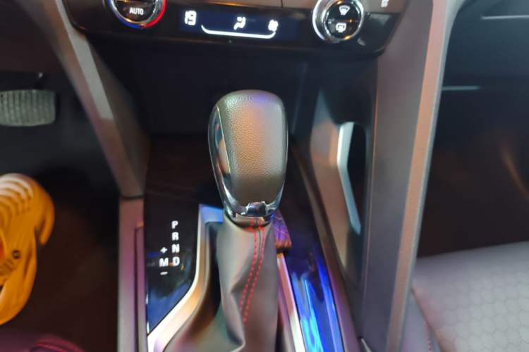Used Chevrolet Orlando 2019 Redline 530T Automatic Luxury Edition (5-seat model) – China VI Standard Gear Lever