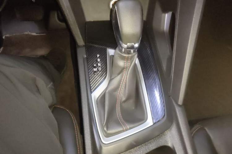 Used Chevrolet Orlando 2019 Redline 530T Automatic Enjoyment Version (5+2 Seating) China VI Gear Lever