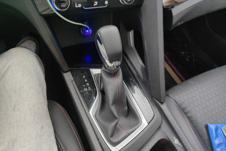 Used Chevrolet Orlando 2019 Redline 530T Automatic Luxury Edition (5-seat model) – China VI Standard Gear Lever
