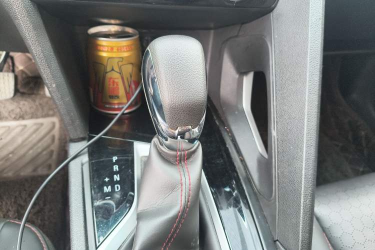 Used Chevrolet Orlando 2019 Redline 530T Automatic Enjoyment Version (5+2 Seating) China VI Gear Lever