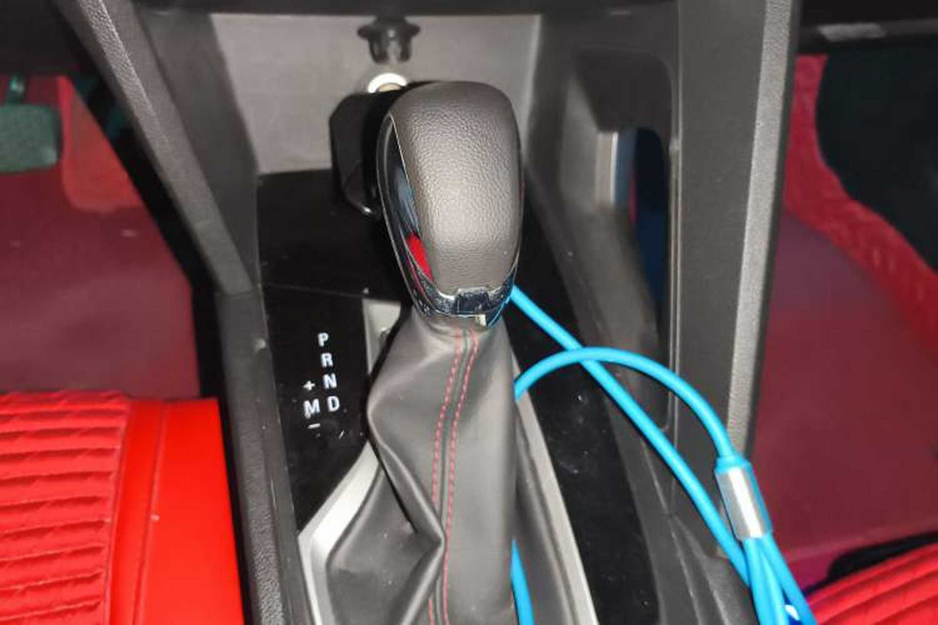 Used Chevrolet Orlando 2019 Redline 530T Automatic Enjoyment Version (5+2 Seating) China VI Gear Lever