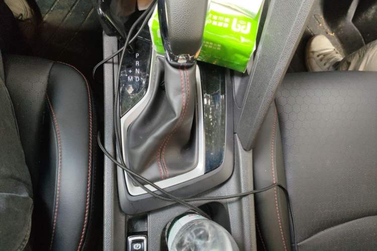Used Chevrolet Orlando 2019 Redline 530T Automatic Enjoyment Version (5+2 Seating) China VI Gear Lever