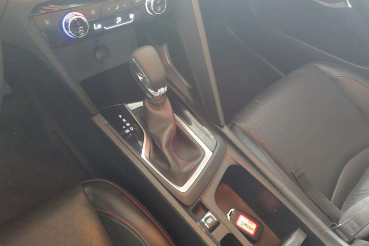 Used Chevrolet Orlando 2019 Redline 530T Automatic Enjoyment Version (5+2 Seating) China VI Gear Lever