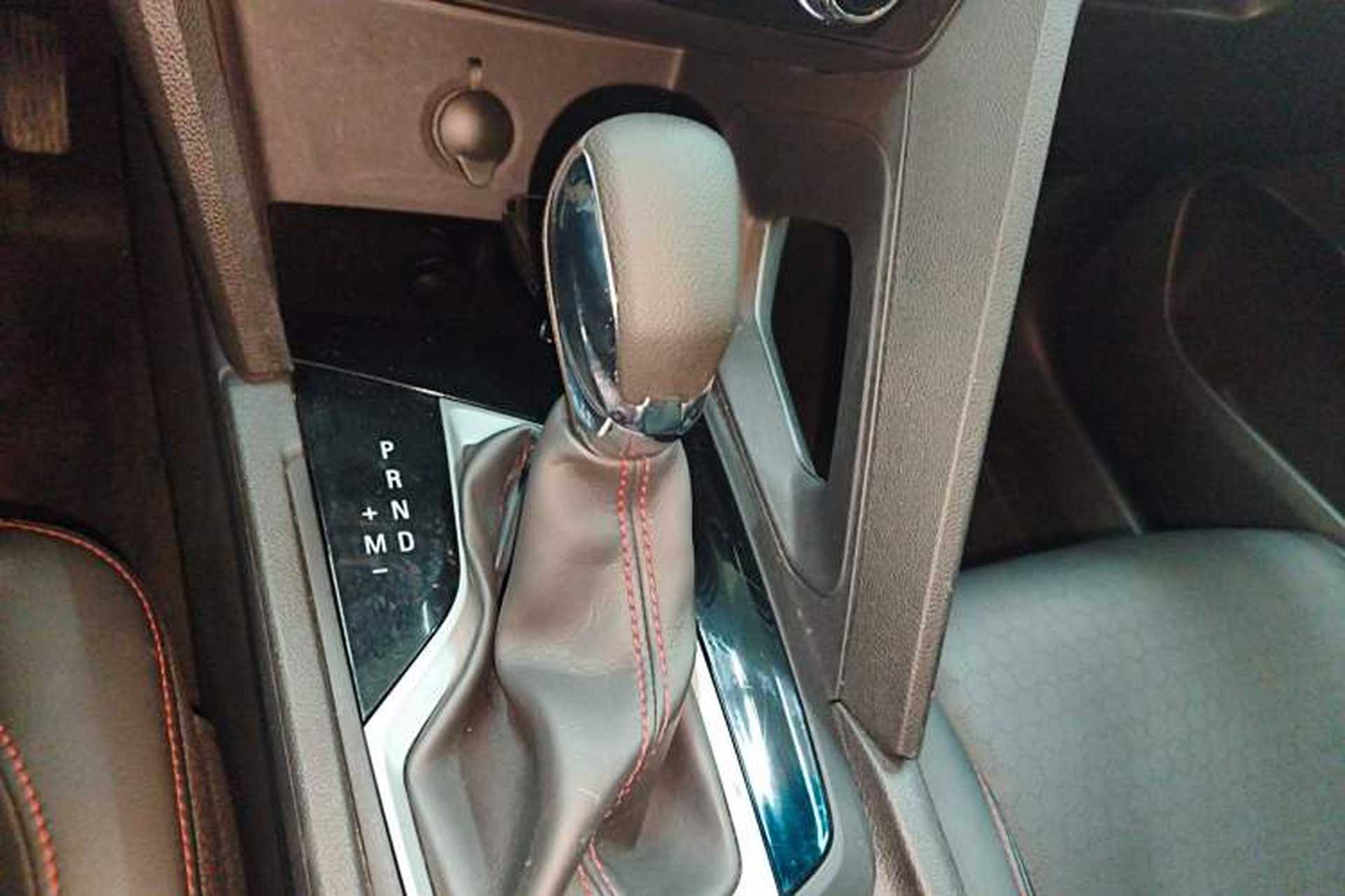 Used Chevrolet Orlando 2019 Redline 530T Automatic Enjoyment Version (5+2 Seating) China VI Gear Lever