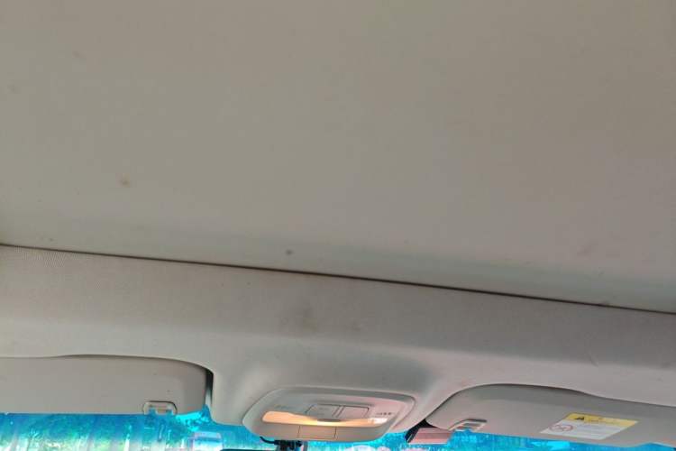 Used Chevrolet Orlando 2019 530T Automatic Luxury Edition (5+2 Seater) – China VI Standard Headliner