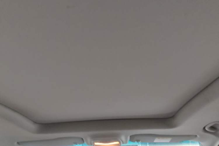 Used Chevrolet Orlando 2019 Redline 530T Automatic Enjoyment Version (5+2 Seating) China VI Headliner