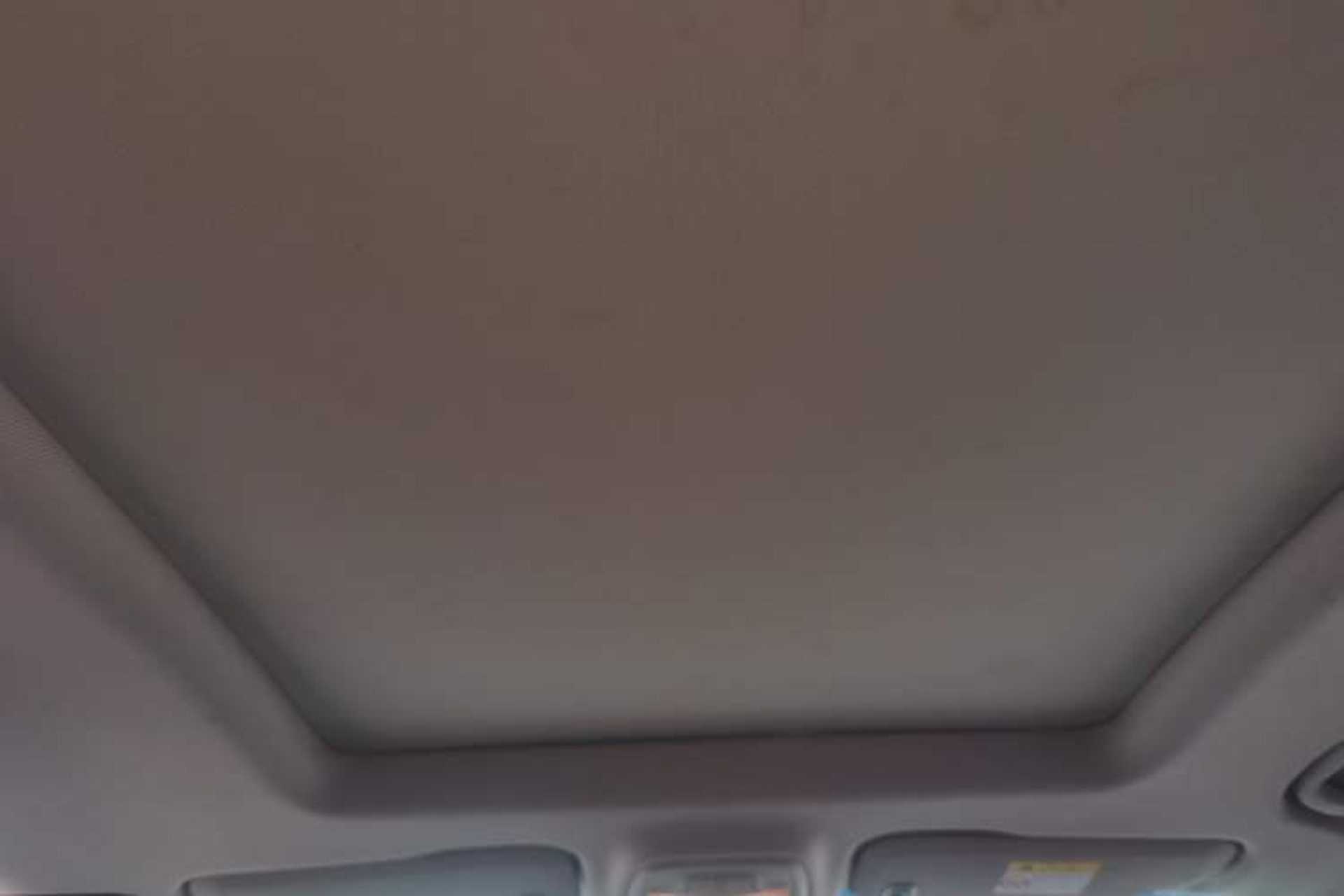 Used Chevrolet Orlando 2019 Redline 530T Automatic Enjoyment Version (5+2 Seating) China VI Headliner