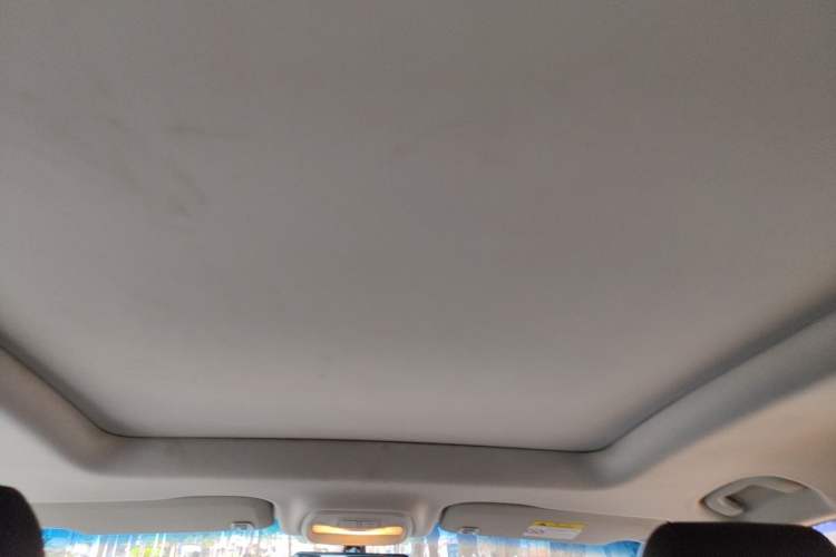 Used Chevrolet Orlando 2019 Redline 530T Automatic Enjoyment Version (5+2 Seating) China VI Headliner
