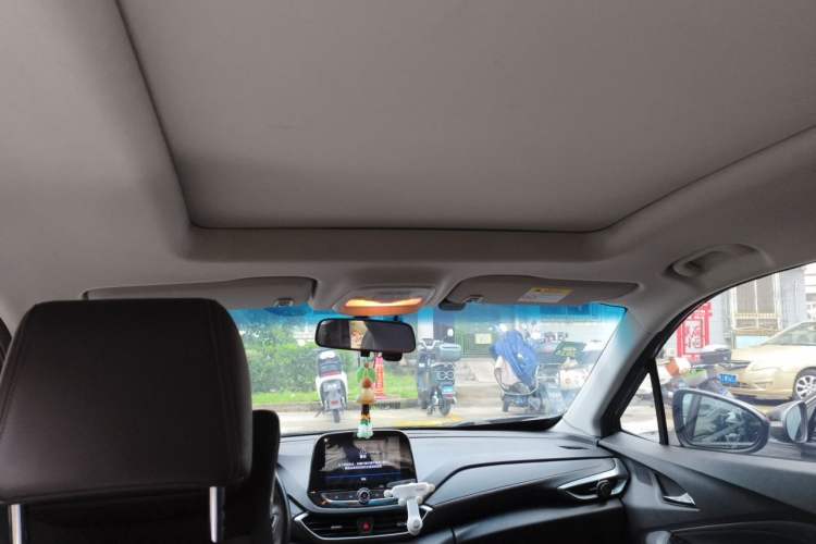 Used Chevrolet Orlando 2019 530T Automatic Luxury Edition (5+2 Seater) – China VI Standard Headliner