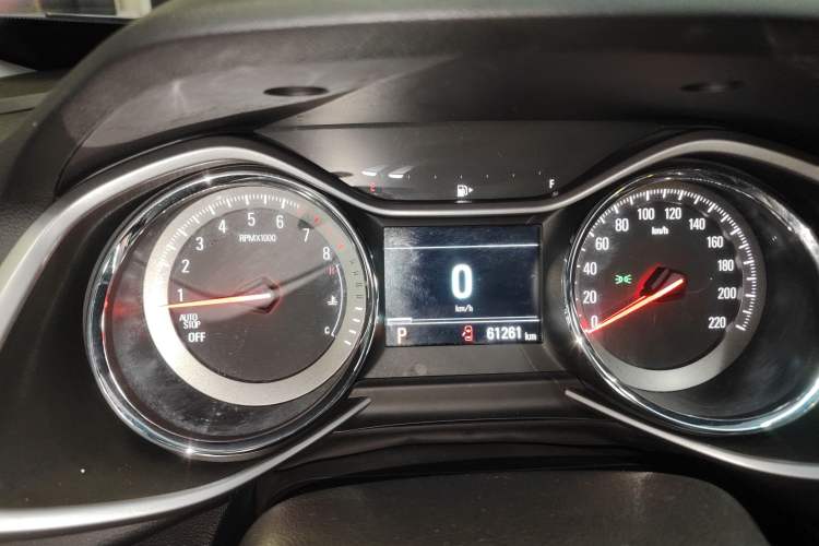 Used Chevrolet Orlando 2019 Redline 530T Automatic Enjoyment Version (5+2 Seating) China VI Instrument Cluster