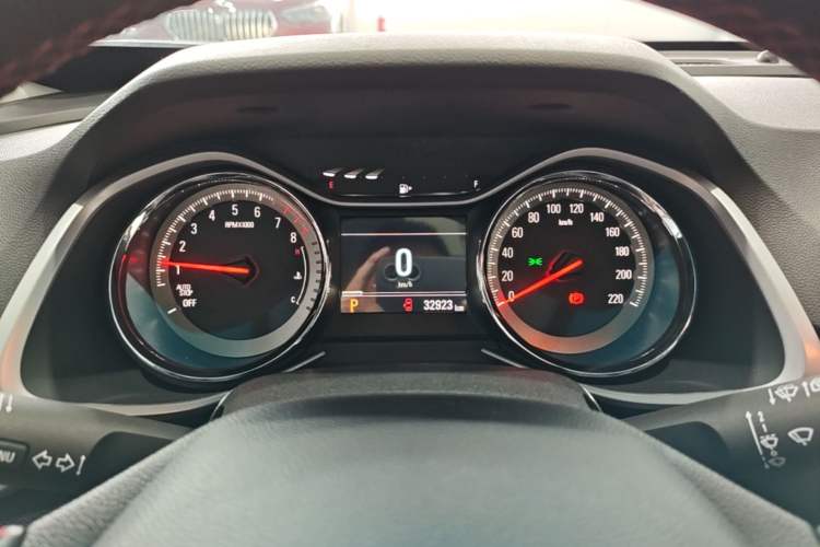 Used Chevrolet Orlando 2019 Redline 530T Automatic Enjoyment Version (5+2 Seating) China VI Instrument Cluster