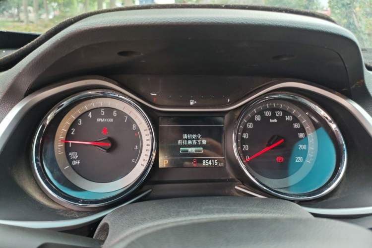 Used Chevrolet Orlando 2019 530T Automatic Luxury Edition (5+2 Seater) – China VI Standard Instrument Cluster
