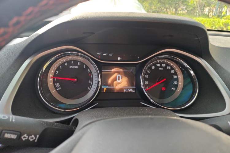 Used Chevrolet Orlando 2019 Redline 530T Automatic Enjoyment Version (5+2 Seating) China VI Instrument Cluster