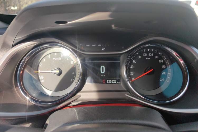 Used Chevrolet Orlando 2019 Redline 530T Automatic Enjoyment Version (5+2 Seating) China VI Instrument Cluster