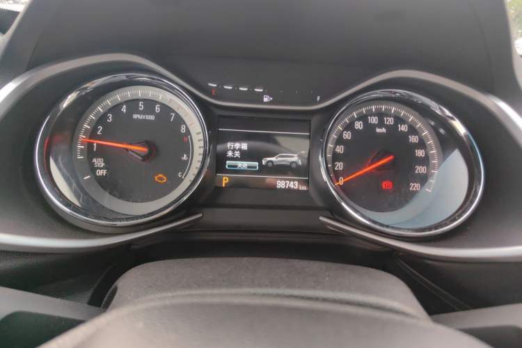 Used Chevrolet Orlando 2019 Redline 530T Automatic Luxury Edition (5-seat model) – China VI Standard Instrument Cluster