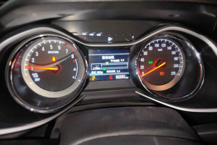 Used Chevrolet Orlando 2019 Redline 530T Automatic Enjoyment Version (5+2 Seating) China VI Instrument Cluster