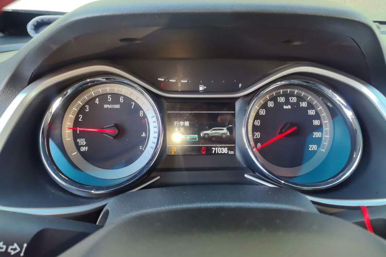Used Chevrolet Orlando 2019 530T Automatic Luxury Edition (5+2 Seater) – China VI Standard Instrument Cluster
