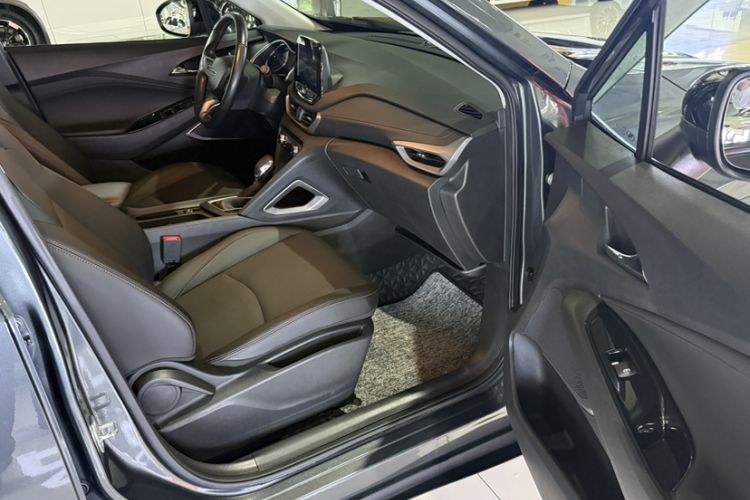 Used Chevrolet Orlando 2019 Redline 530T Automatic Enjoyment Version (5+2 Seating) China VI Interior 10