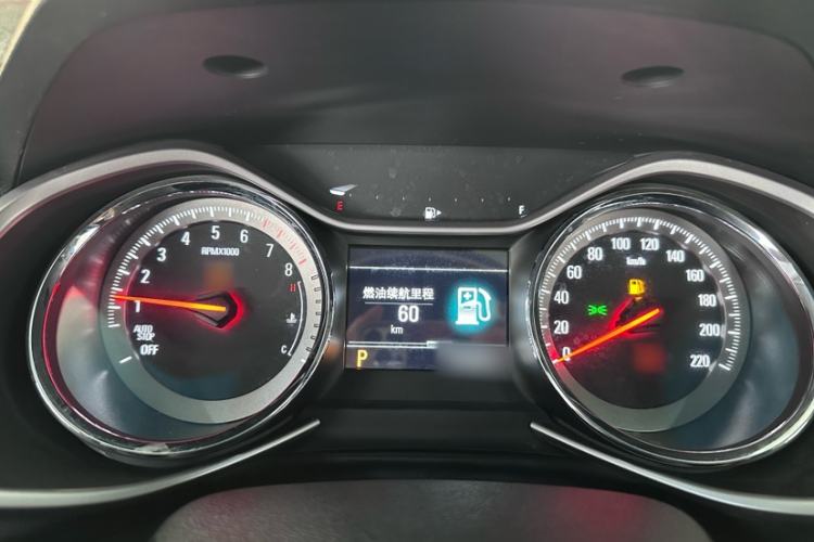 Used Chevrolet Orlando 2019 Redline 530T Automatic Enjoyment Version (5+2 Seating) China VI Interior 10