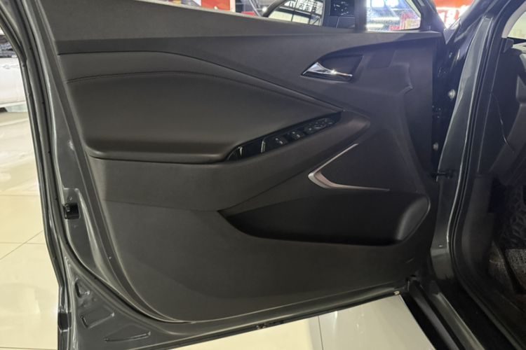 Used Chevrolet Orlando 2019 Redline 530T Automatic Enjoyment Version (5+2 Seating) China VI Interior 12