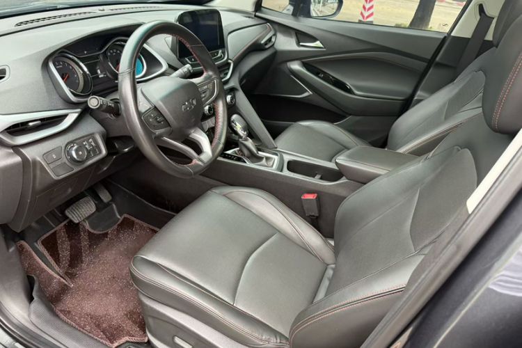 Used Chevrolet Orlando 2019 Redline 530T Automatic Luxury Edition (5-seat model) – China VI Standard Interior 3