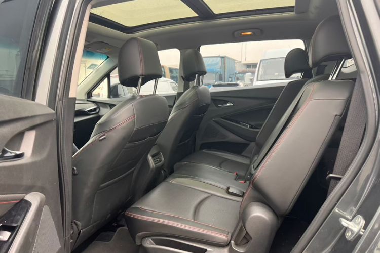Used Chevrolet Orlando 2019 Redline 530T Automatic Enjoyment Version (5+2 Seating) China VI Interior 4