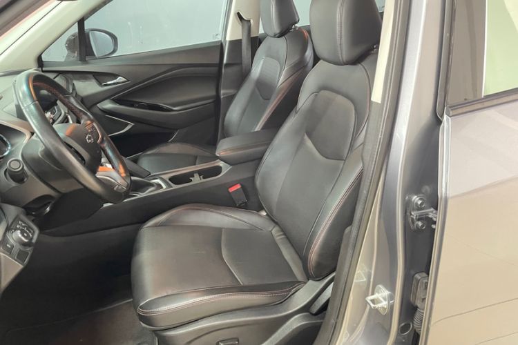 Used Chevrolet Orlando 2019 Redline 530T Automatic Enjoyment Version (5+2 Seating) China VI Interior 4