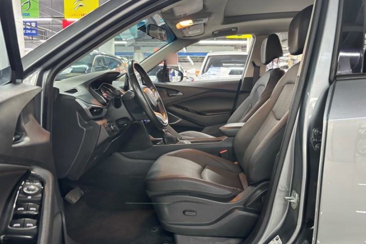 Used Chevrolet Orlando 2019 Redline 530T Automatic Luxury Edition (5-seat model) – China VI Standard Interior 6