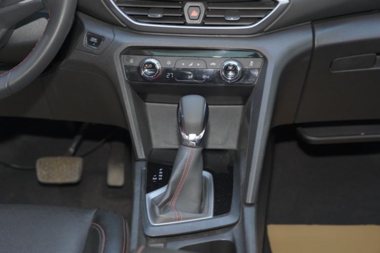 Used Chevrolet Orlando 2019 Redline 530T Automatic Luxury Edition (5-seat model) – China VI Standard Interior 7