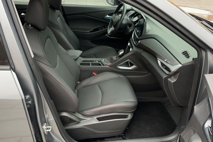 Used Chevrolet Orlando 2019 Redline 530T Automatic Enjoyment Version (5+2 Seating) China VI Interior 8