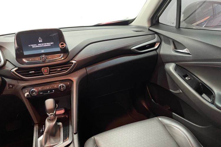Used Chevrolet Orlando 2019 Redline 530T Automatic Enjoyment Version (5+2 Seating) China VI Interior 9