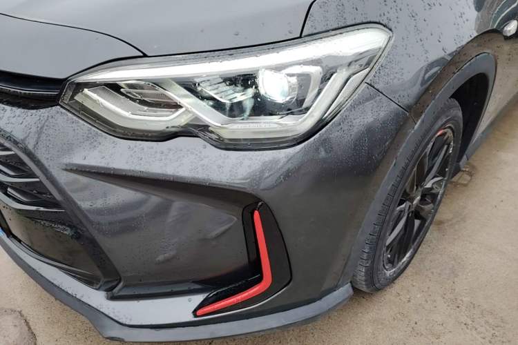 Used Chevrolet Orlando 2019 Redline 530T Automatic Enjoyment Version (5+2 Seating) China VI Left Front Headlight