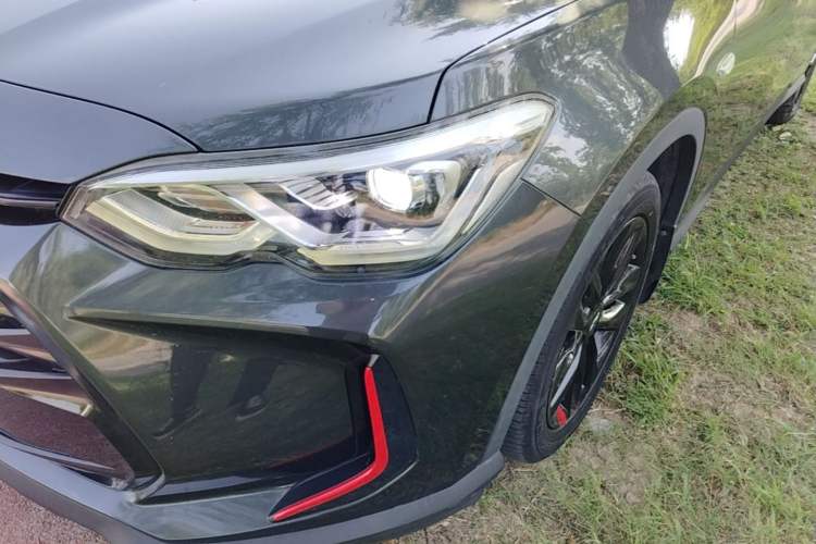 Used Chevrolet Orlando 2019 Redline 530T Automatic Enjoyment Version (5+2 Seating) China VI Left Front Headlight
