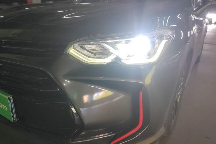 Used Chevrolet Orlando 2019 Redline 530T Automatic Enjoyment Version (5+2 Seating) China VI Left Front Headlight