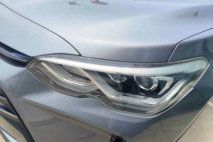 Used Chevrolet Orlando 2019 Redline 530T Automatic Enjoyment Version (5+2 Seating) China VI Left Front Headlight