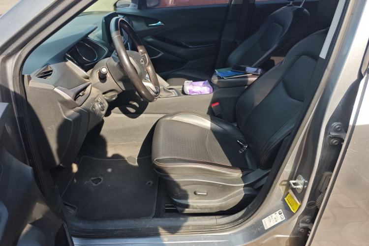 Used Chevrolet Orlando 2019 Redline 530T Automatic Enjoyment Version (5+2 Seating) China VI Left Front Seat
