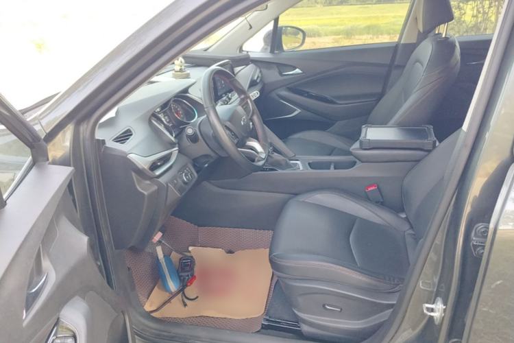 Used Chevrolet Orlando 2019 Redline 530T Automatic Enjoyment Version (5+2 Seating) China VI Left Front Seat
