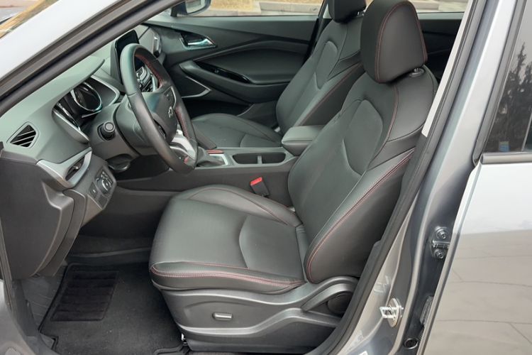 Used Chevrolet Orlando 2019 Redline 530T Automatic Enjoyment Version (5+2 Seating) China VI Left Front Seat