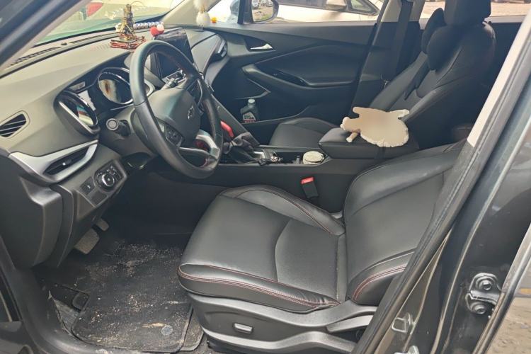Used Chevrolet Orlando 2019 Redline 530T Automatic Enjoyment Version (5+2 Seating) China VI Left Front Seat